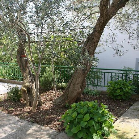 Apartments And Rooms By The Sea Zaostrog, Makarska - 2661 Exterior foto