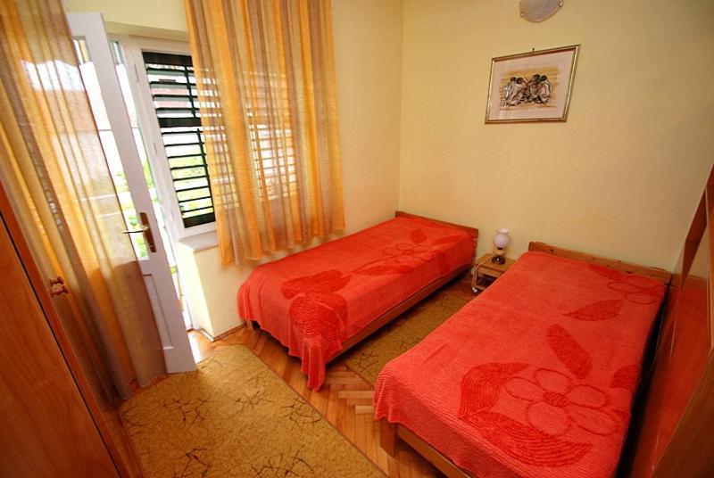 Apartments And Rooms By The Sea Zaostrog, Makarska - 2661 Exterior foto