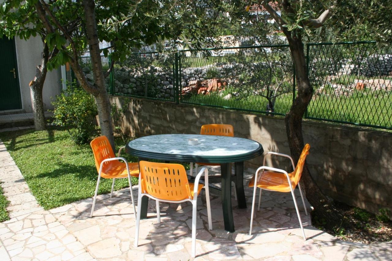 Apartments And Rooms By The Sea Zaostrog, Makarska - 2661 Exterior foto